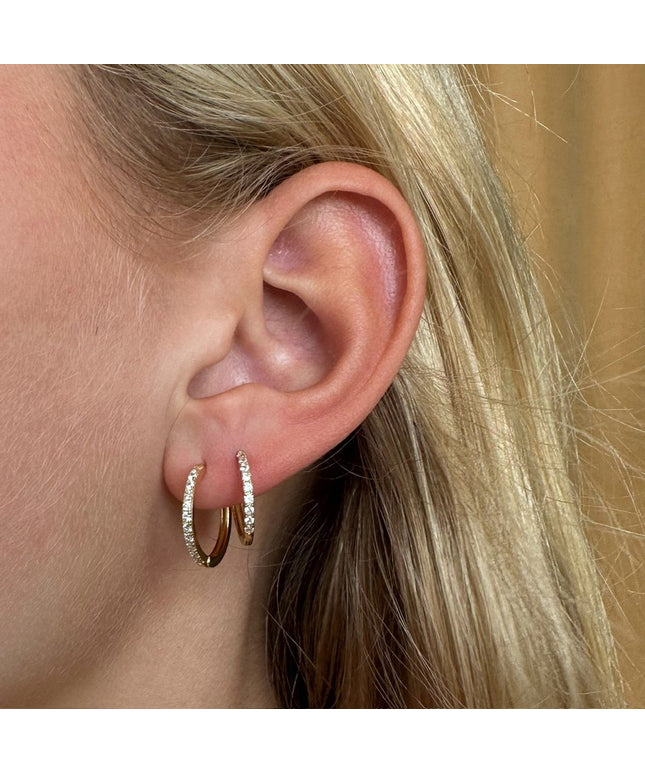 Tina Hoops i forgyldt sølv m. zirkonia. 15 mm
