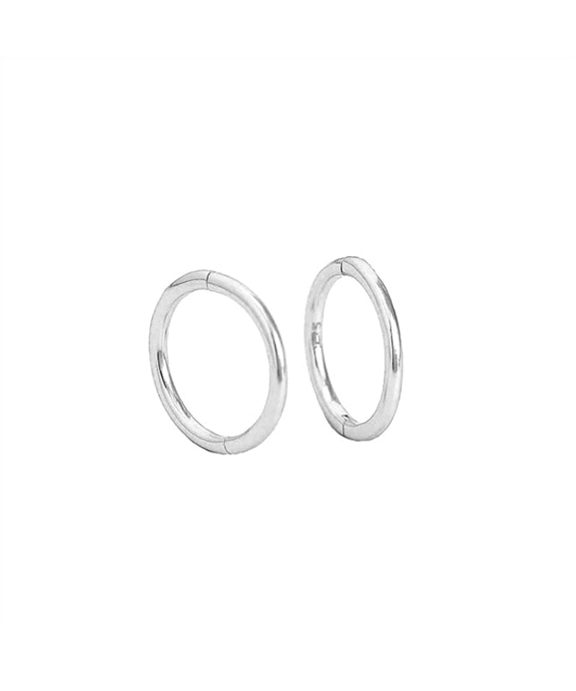 Billie Small hoops i sølv i blank 8 mm